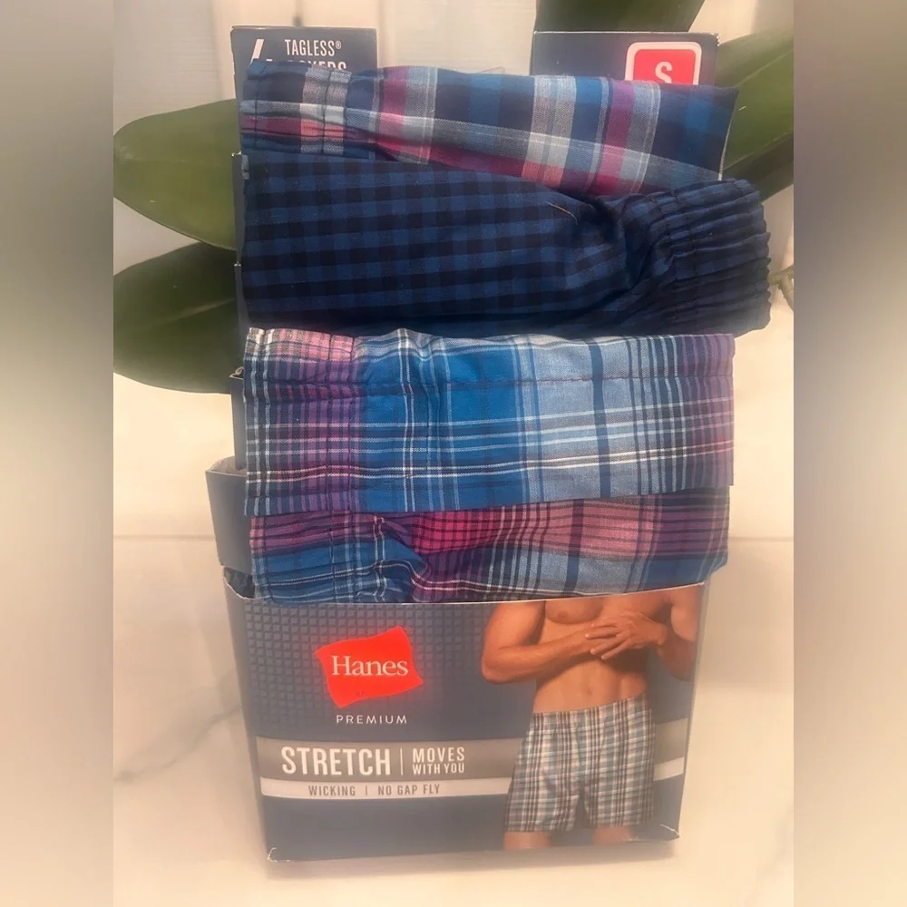 Hanes Premium Stretch Woven Boxer Shorts - 3 pack...Sz. S - Picture 5 of 6